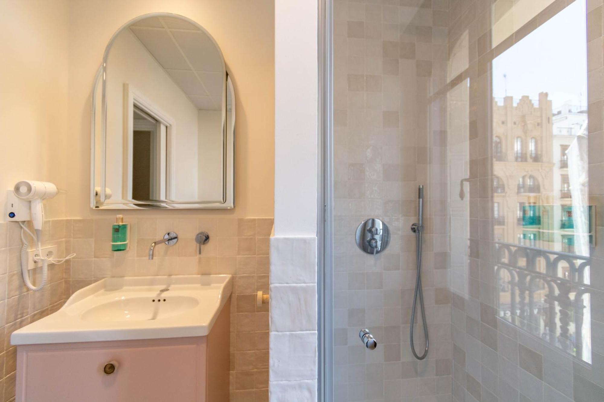 Betis Suites-La Campana Sevilla Eksteriør bilde